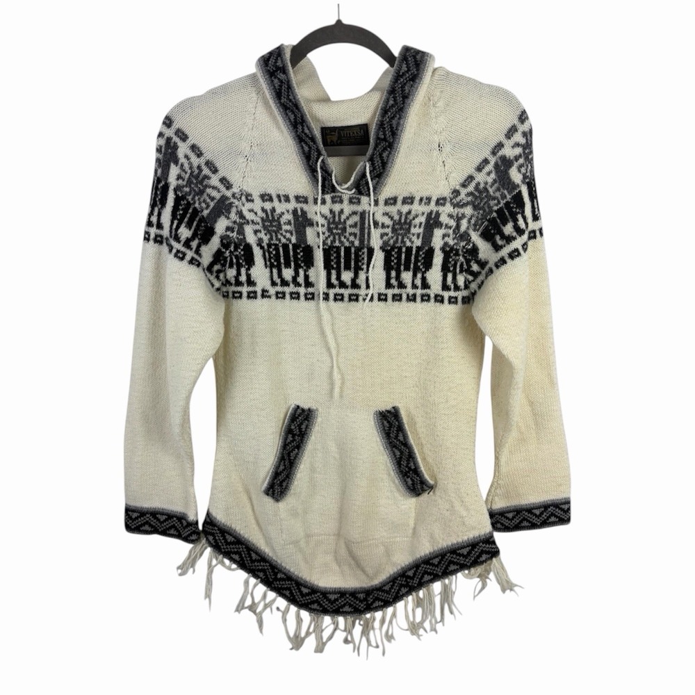 Vintage Vitexsa Peru 100% Alpaca Wool Hooded Llama Sweater Fringe Pullover Small